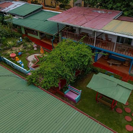 Hotel Marielos Tamarindo Exteriör bild